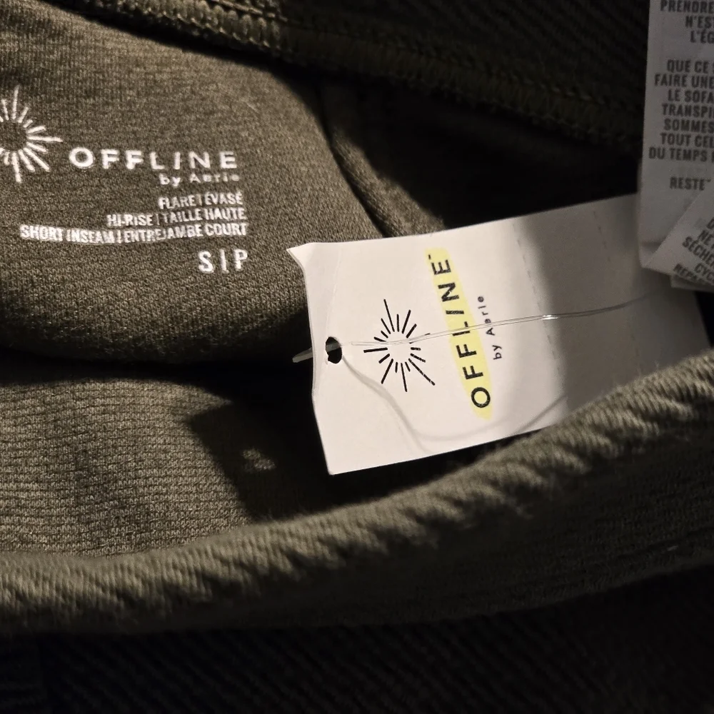 Aerie OFFLINE Hi-Rise Flare Pants | Olive Green | Size Small Short NWT - Picture 3 of 6